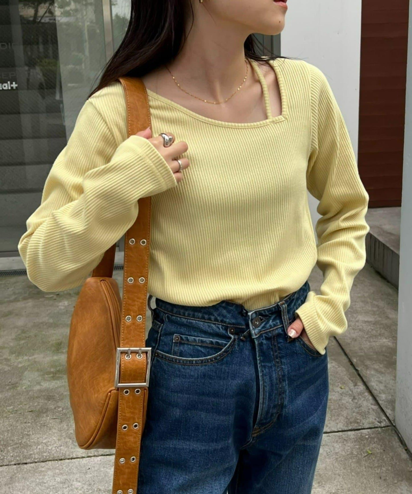 W不對稱領口羅紋長袖T恤