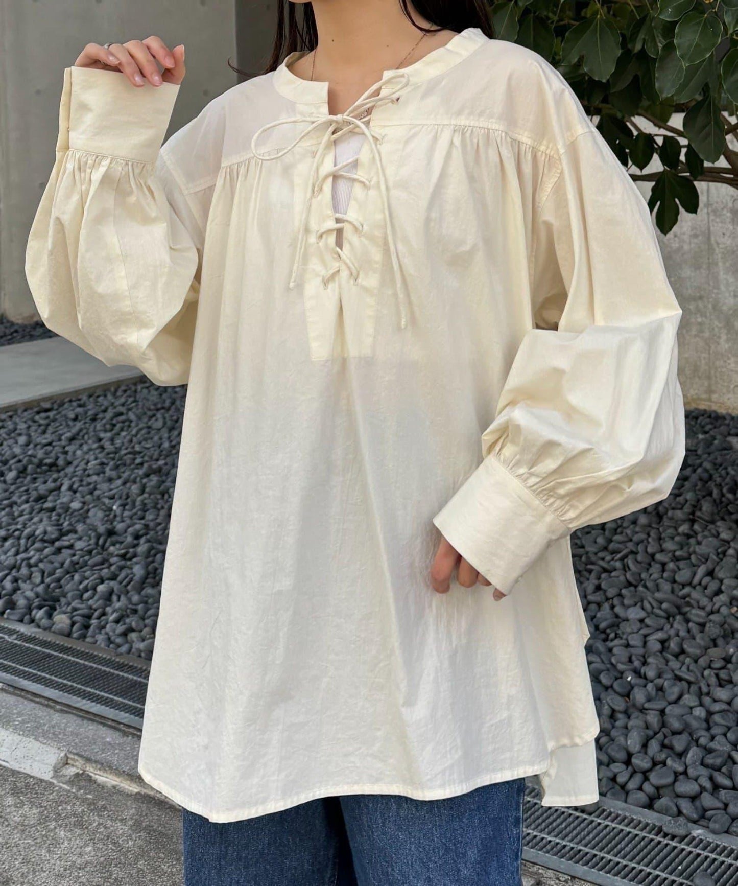 W繫帶收腰長款褶皺襯衫