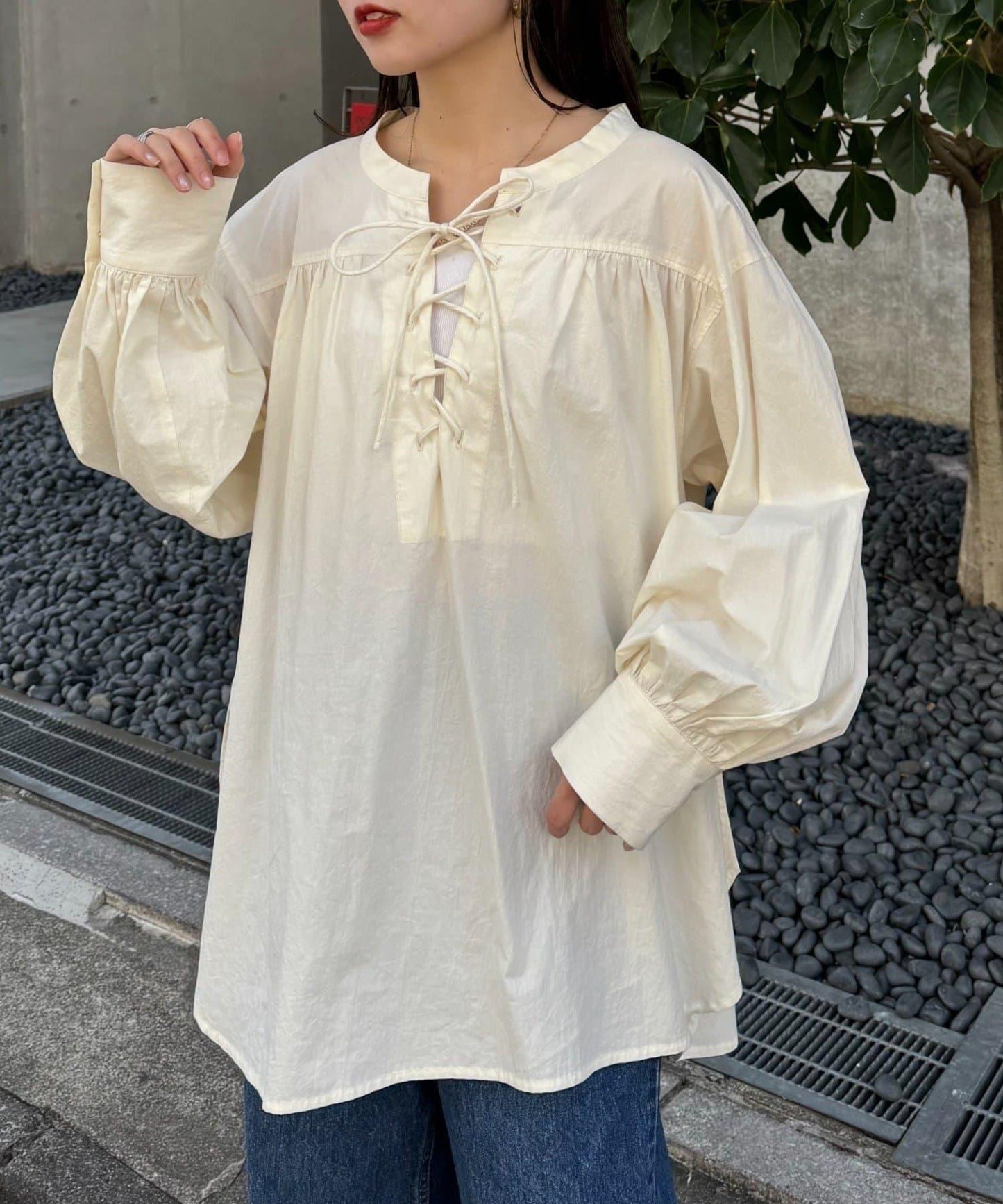 W繫帶收腰長款褶皺襯衫