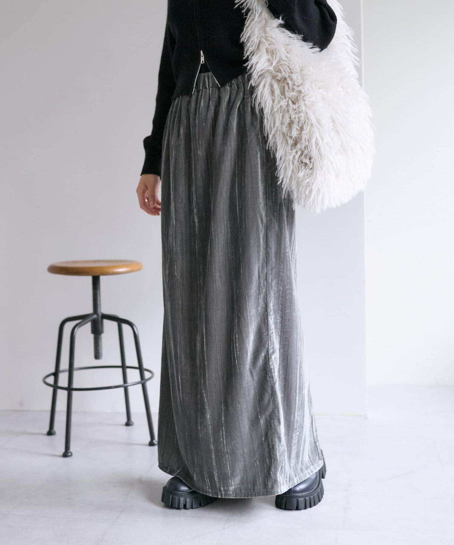 【w closet】天鵝絨直筒裙