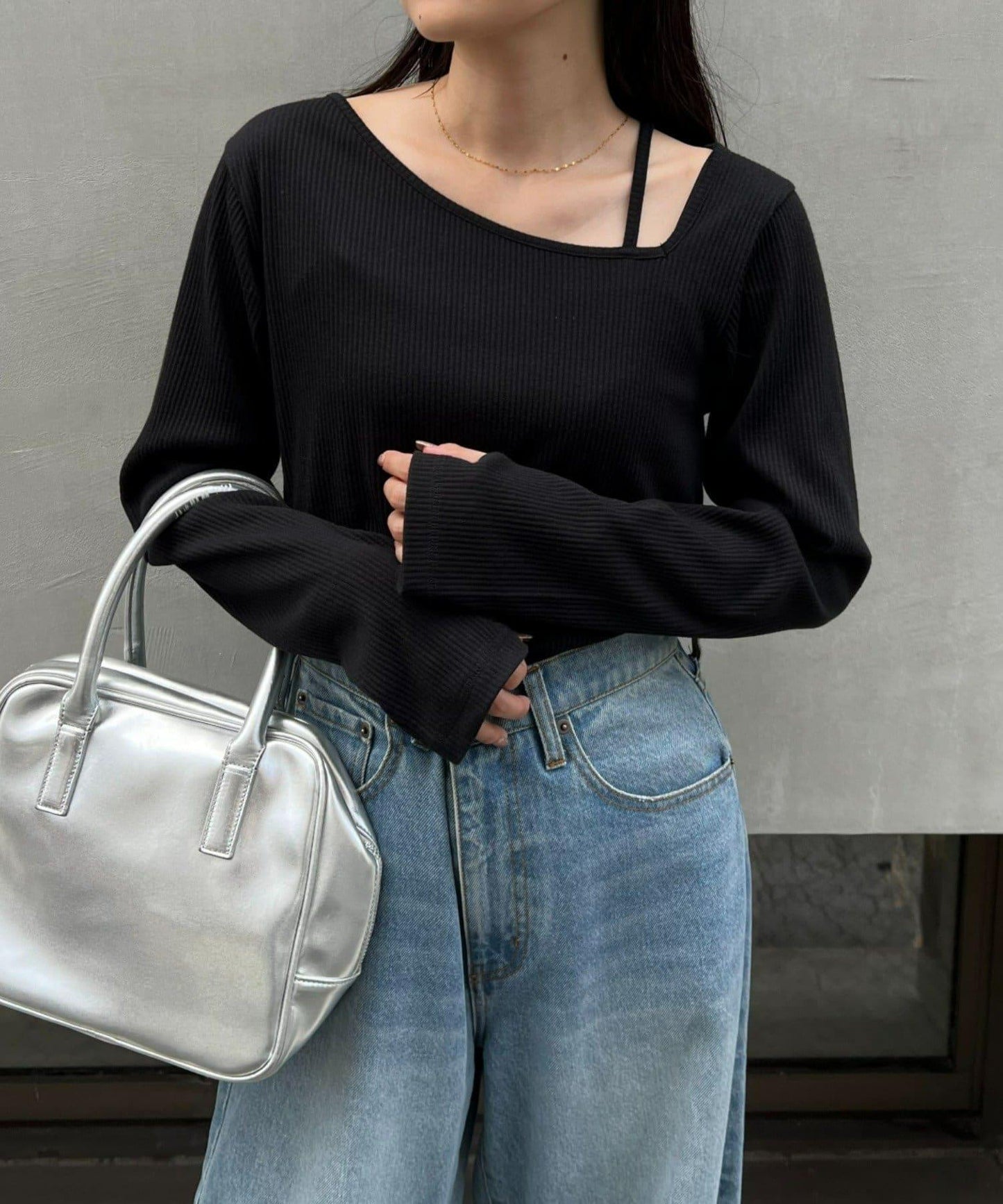 W不對稱領口羅紋長袖T恤