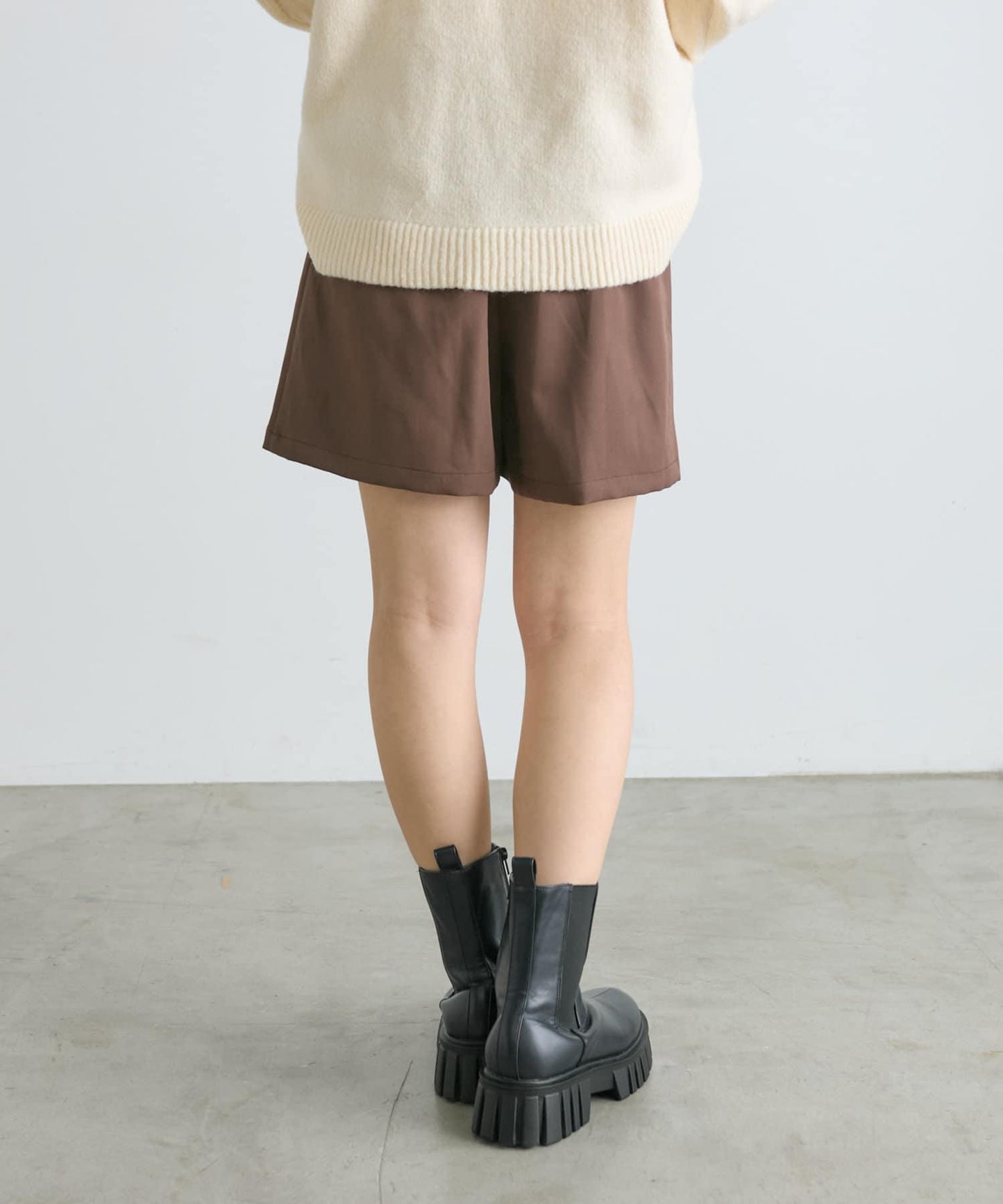 【w closet】開衩迷你裙褲