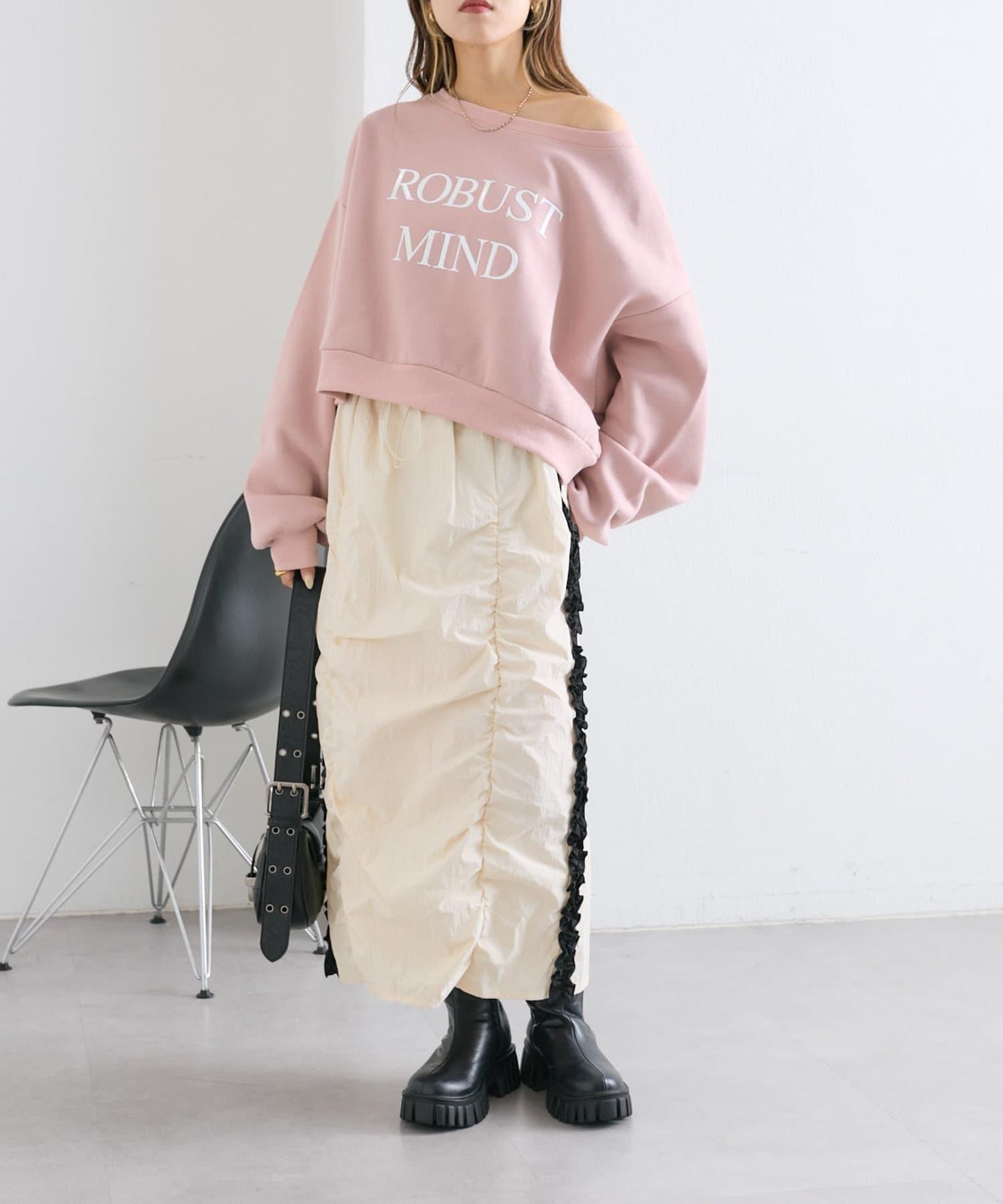 【w closet】側邊條紋荷葉邊半身裙