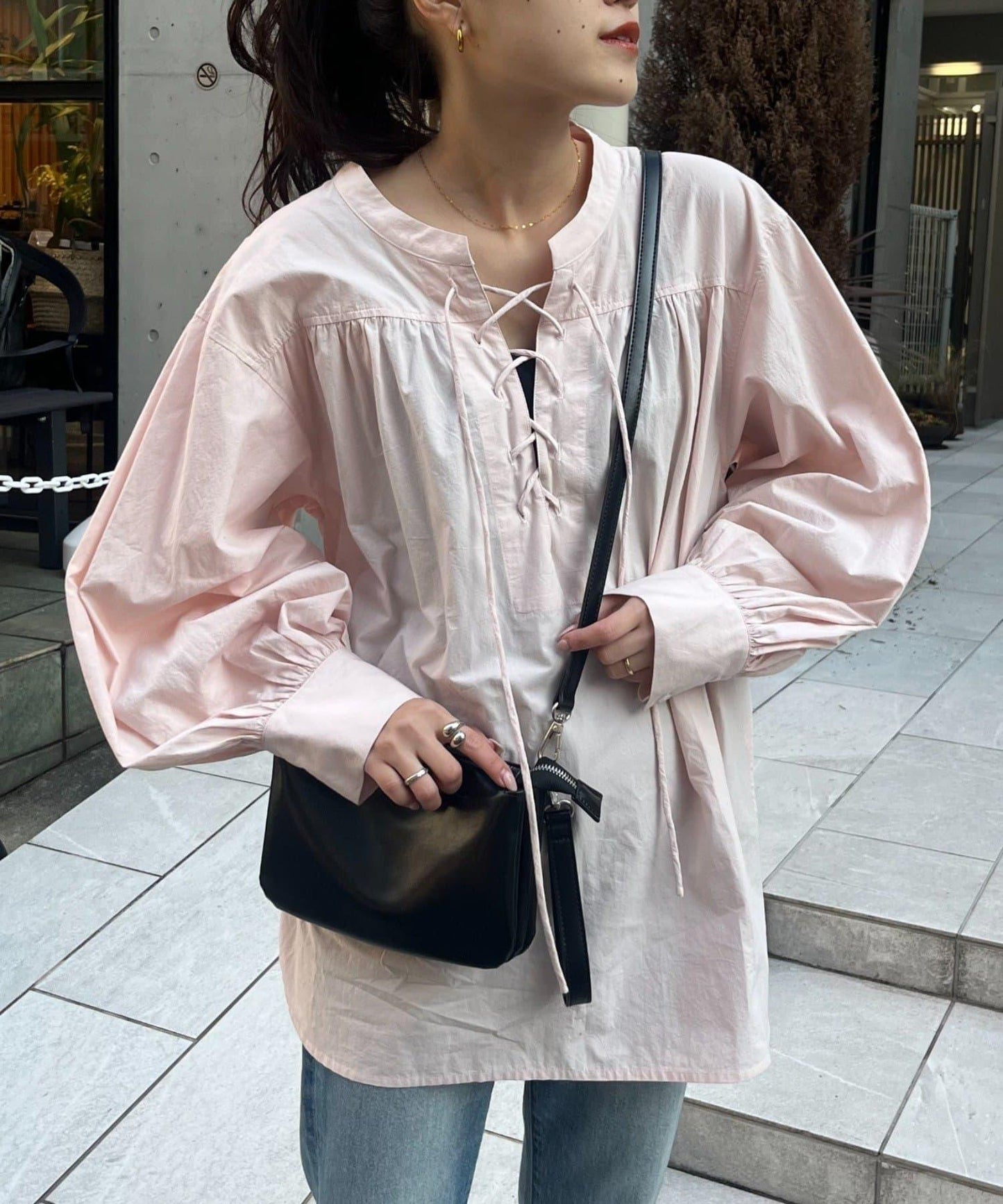 W繫帶收腰長款褶皺襯衫