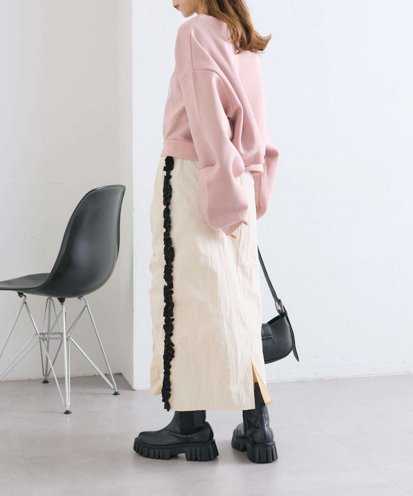 【w closet】側邊條紋荷葉邊半身裙