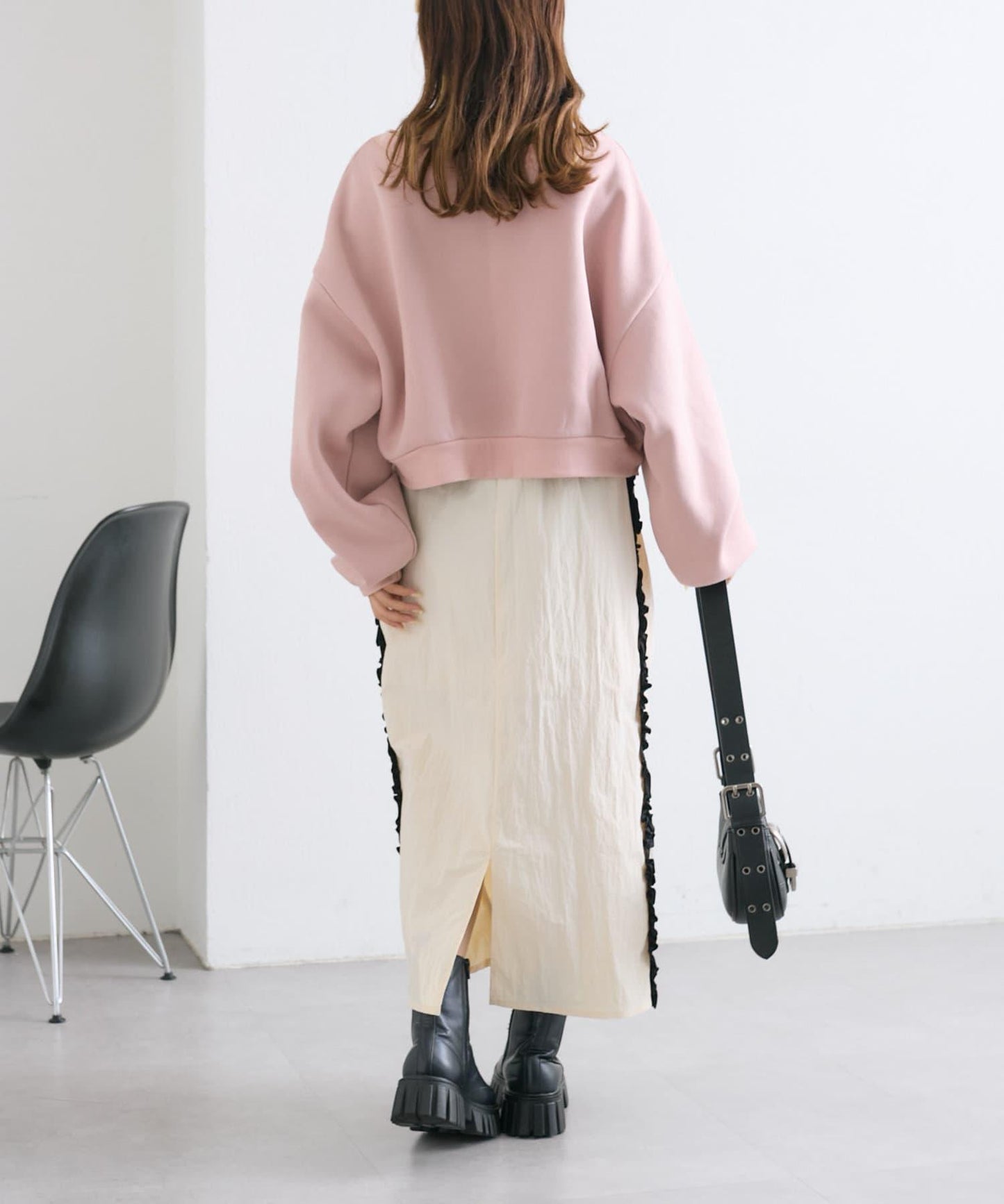 【w closet】側邊條紋荷葉邊半身裙
