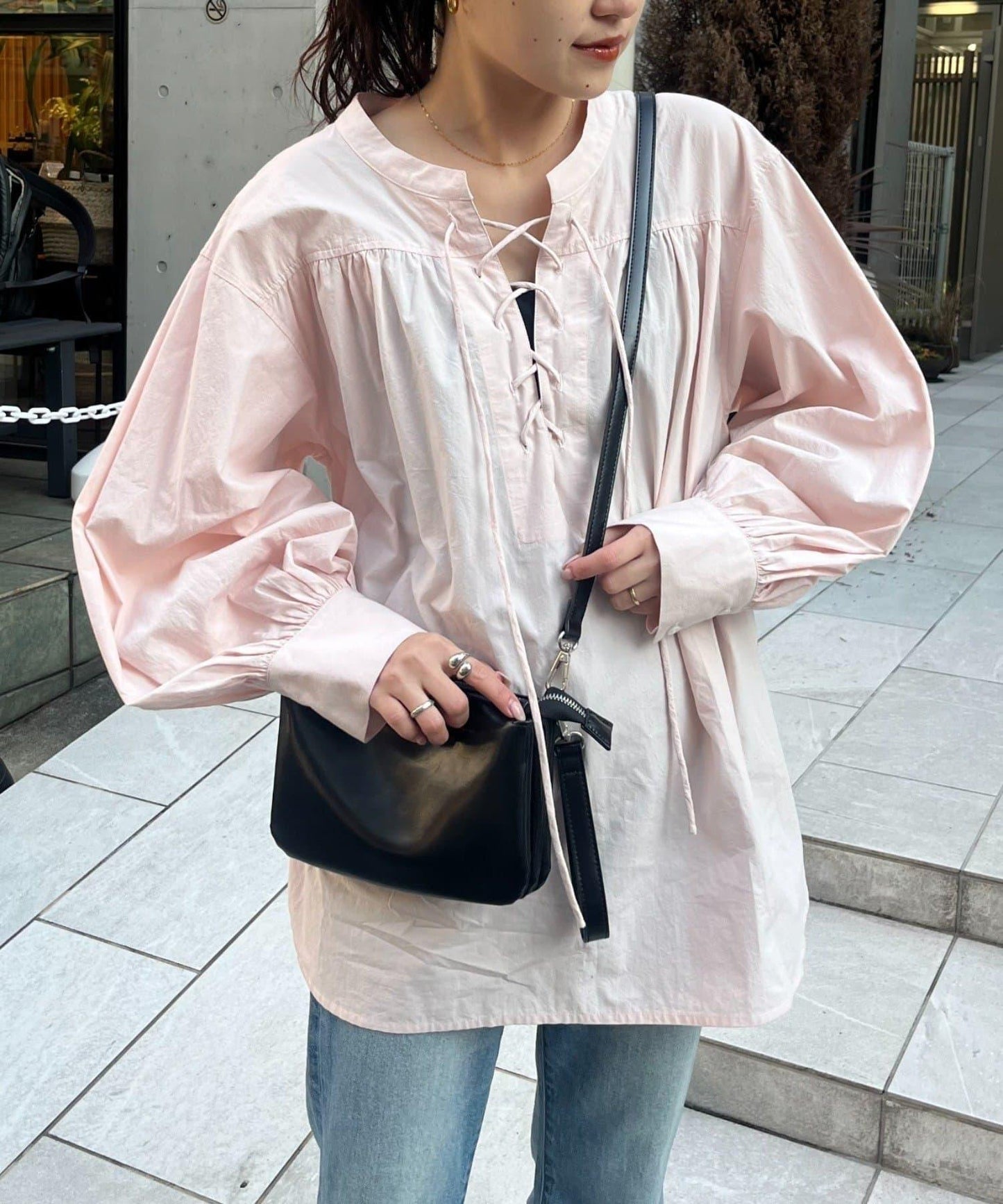 W繫帶收腰長款褶皺襯衫