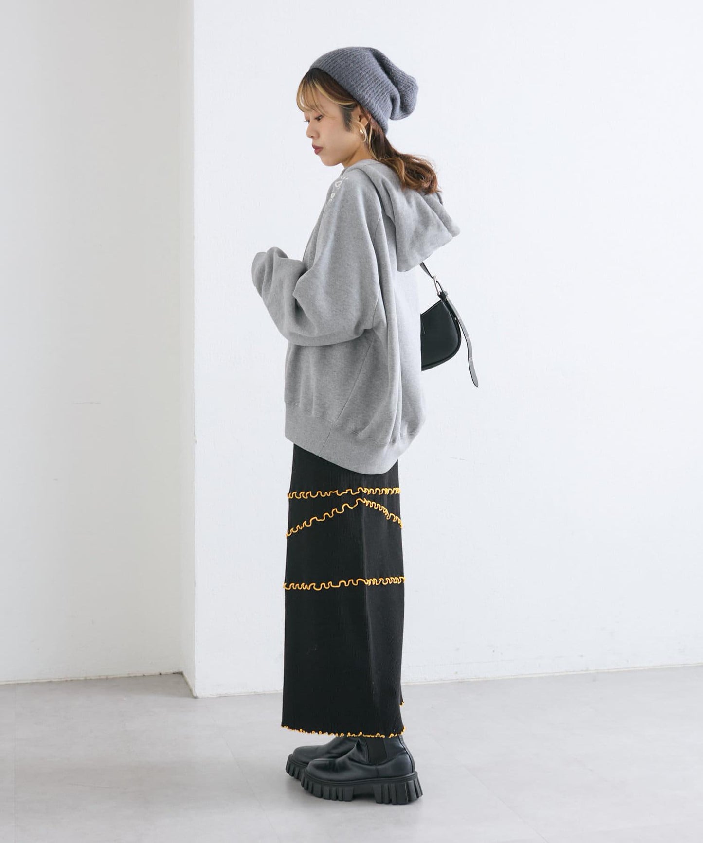 【w closet】拼色荷葉邊針織半身裙