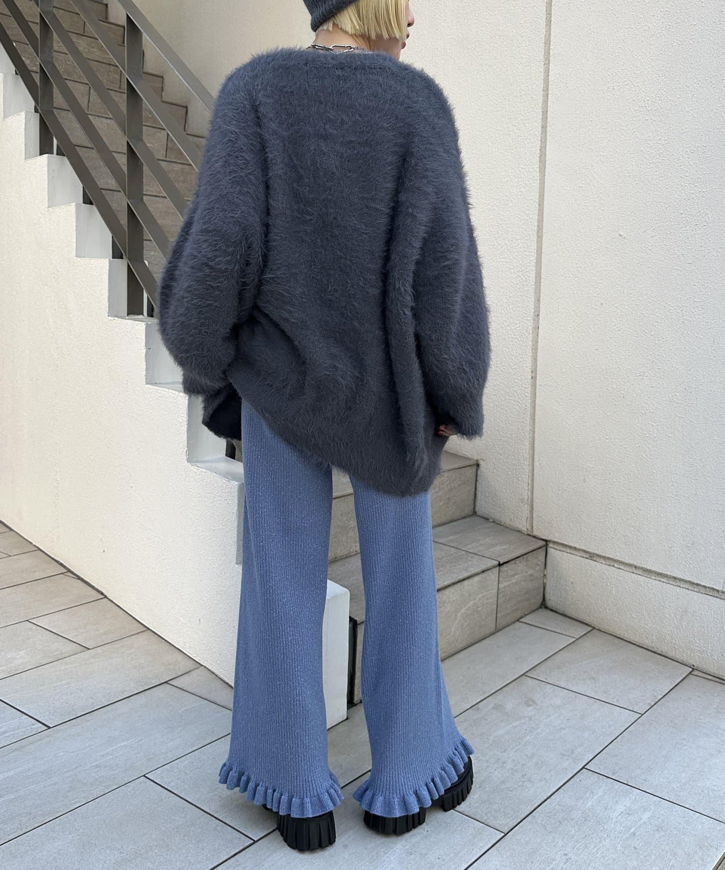 【w closet】下襬荷葉邊針織褲