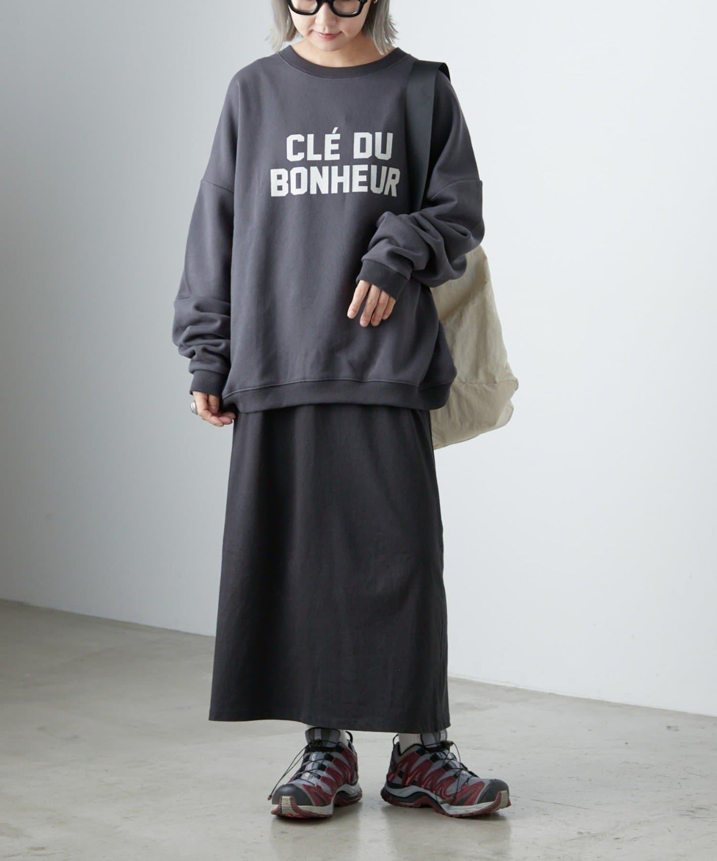 CLE'DU寬鬆版型字母印花衛衣