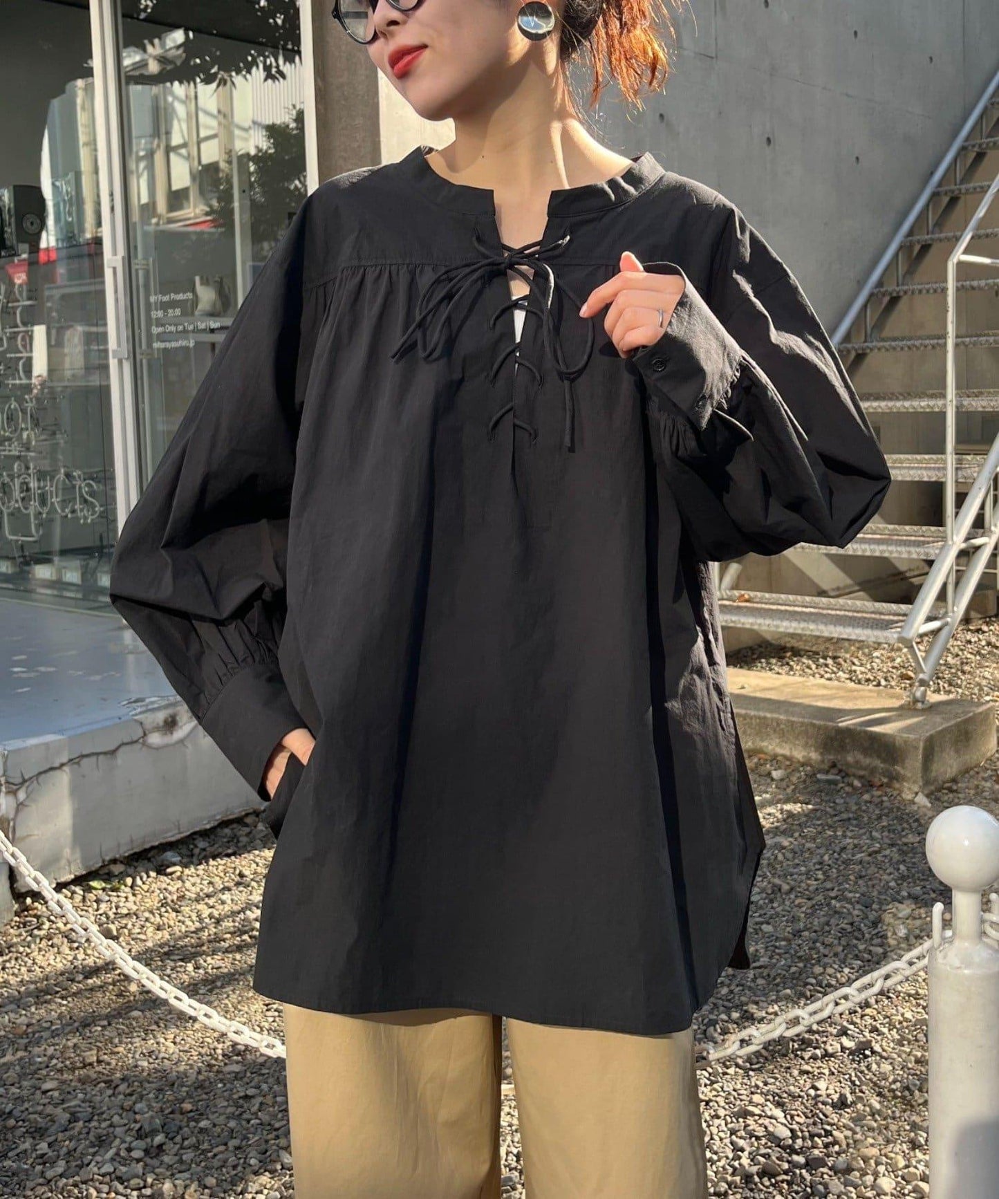 W繫帶收腰長款褶皺襯衫