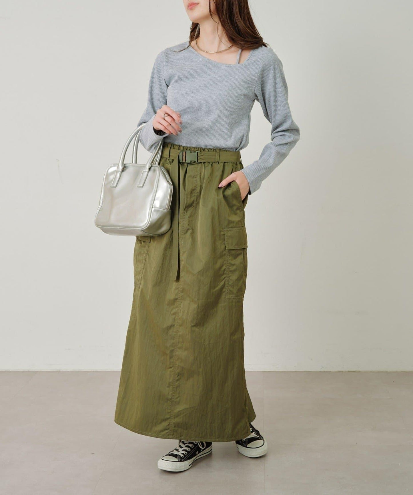 W不對稱領口羅紋長袖T恤