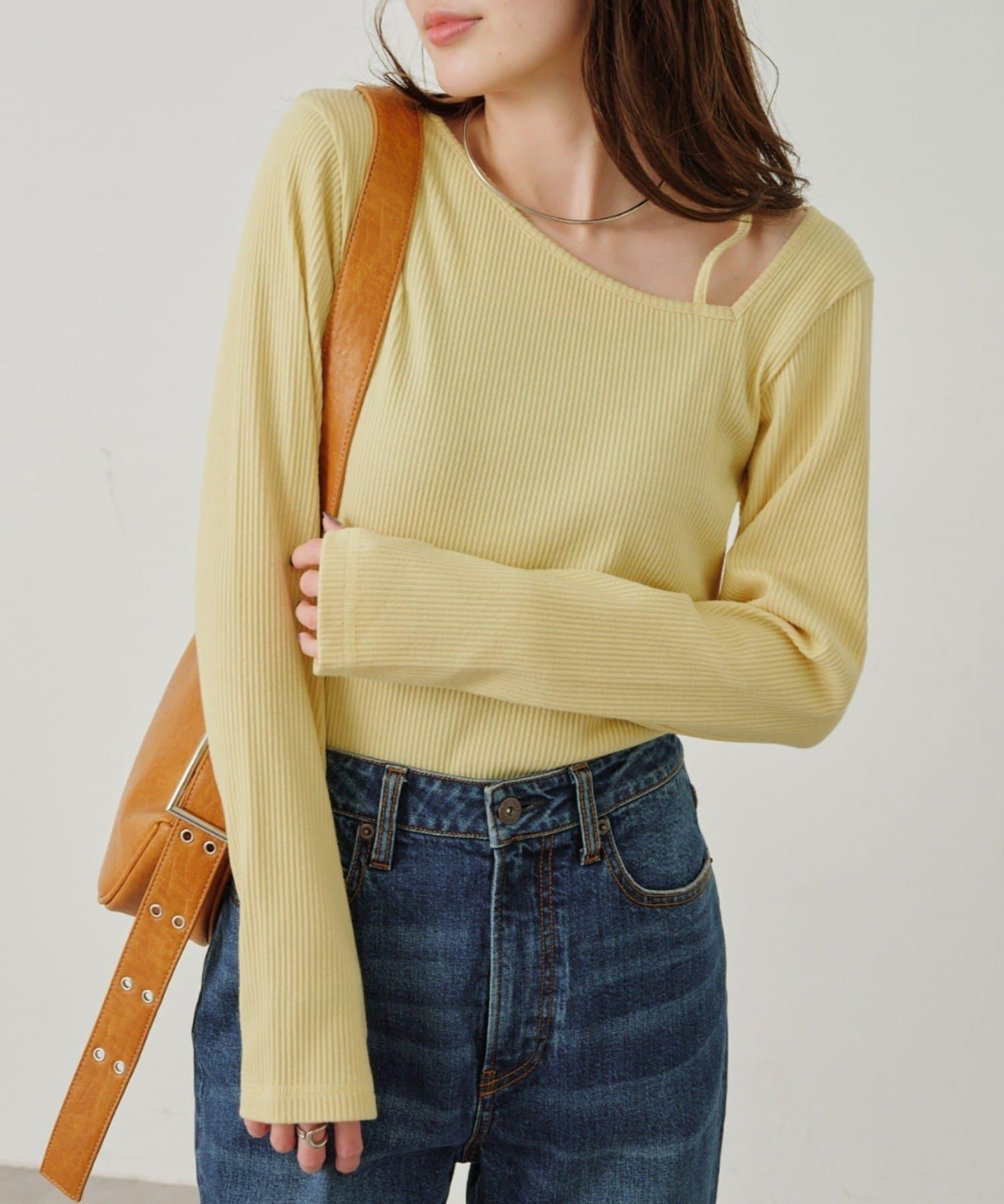 W不對稱領口羅紋長袖T恤