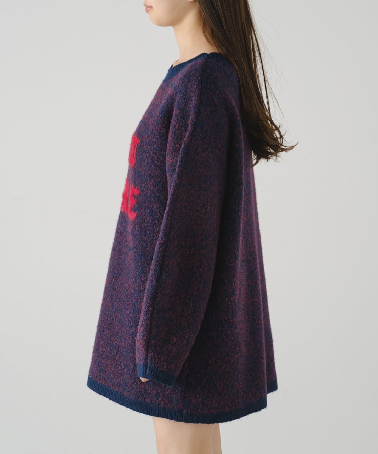 刺繡縫線字母長款上衣