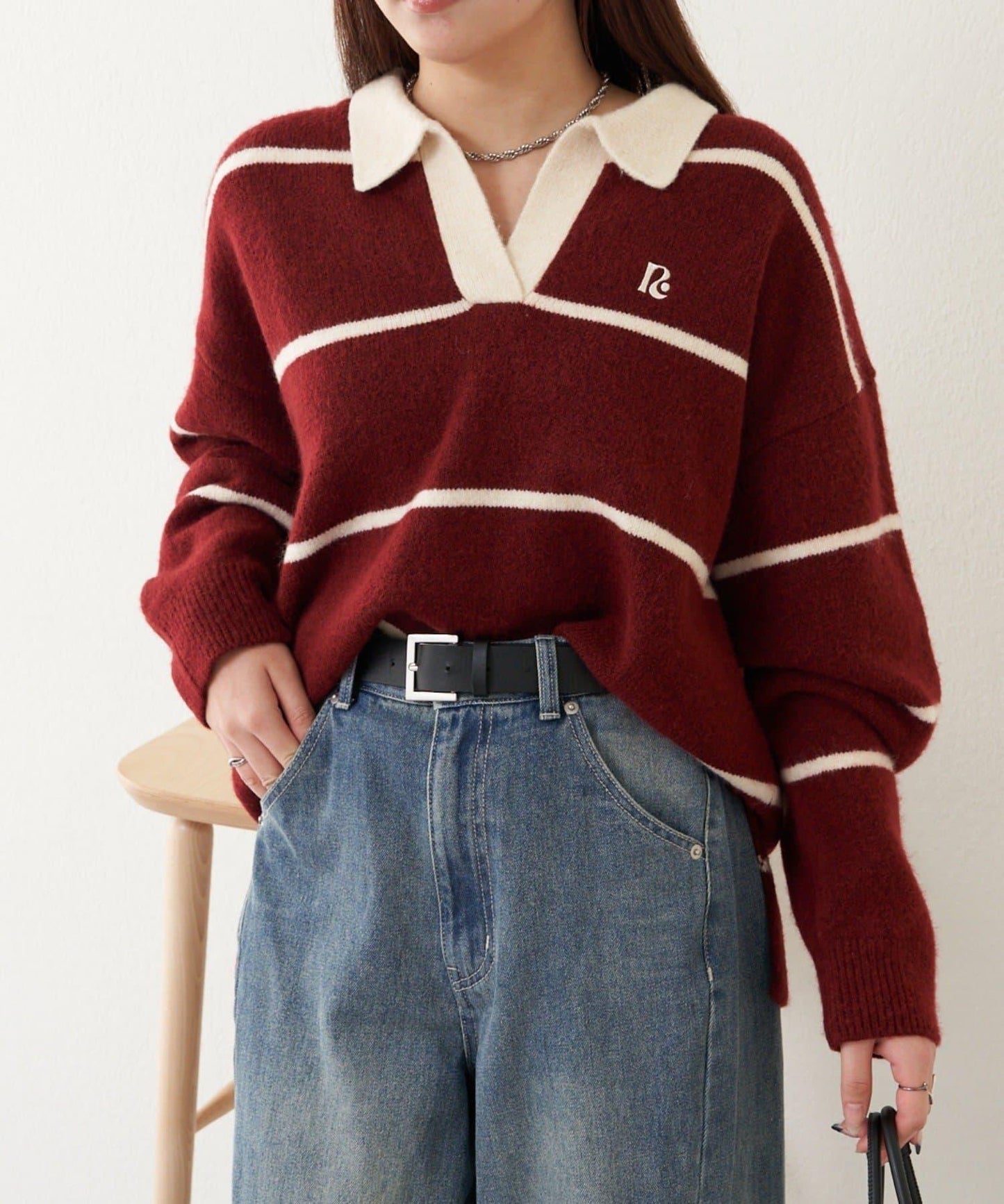 【RAY CASSIN】條紋V領POLO刺繡針織衫 / 翻領針織衫