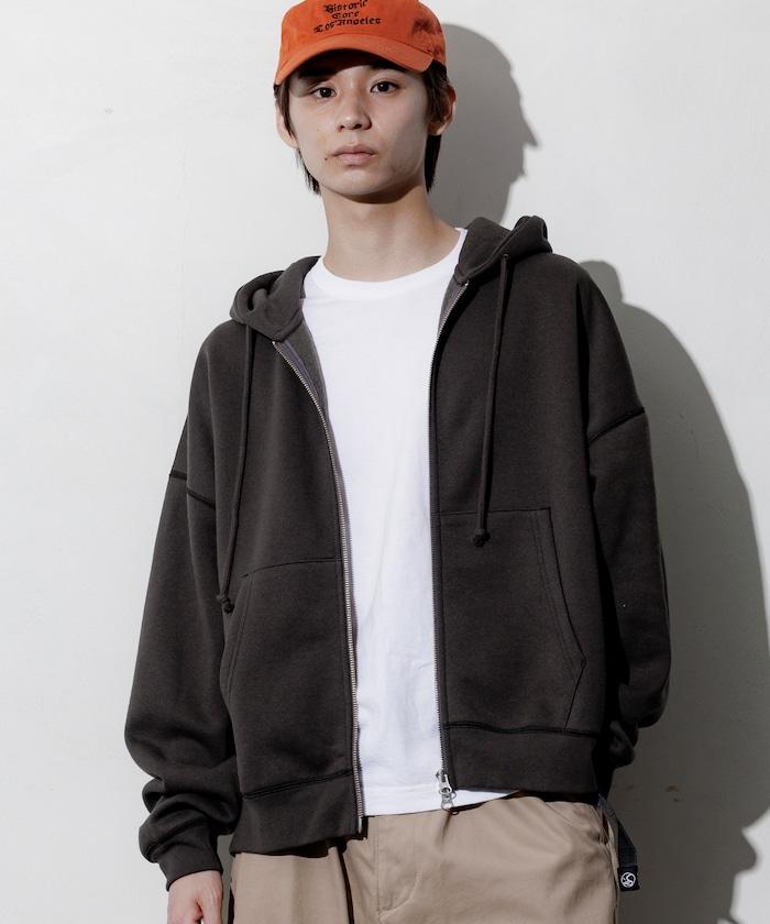 リラックスフィット ジップアップ パーカー 【限定展開】