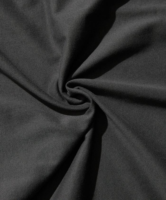 寬鬆版型 單點刺繡 袖部印花 口袋T恤 / 長袖T恤 / 下襬抽繩