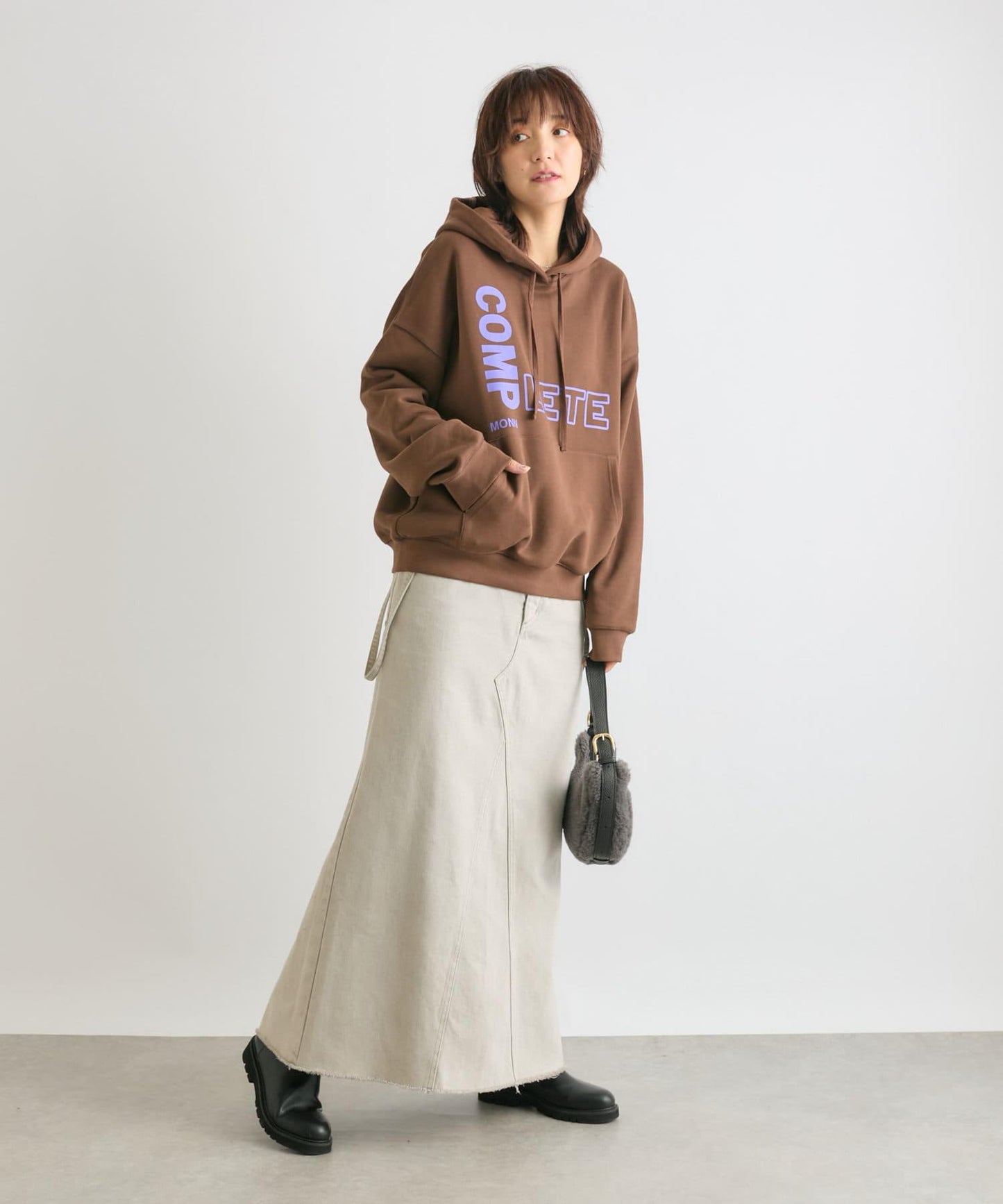 【RIVE DROITE】COMPLETE FOODIE