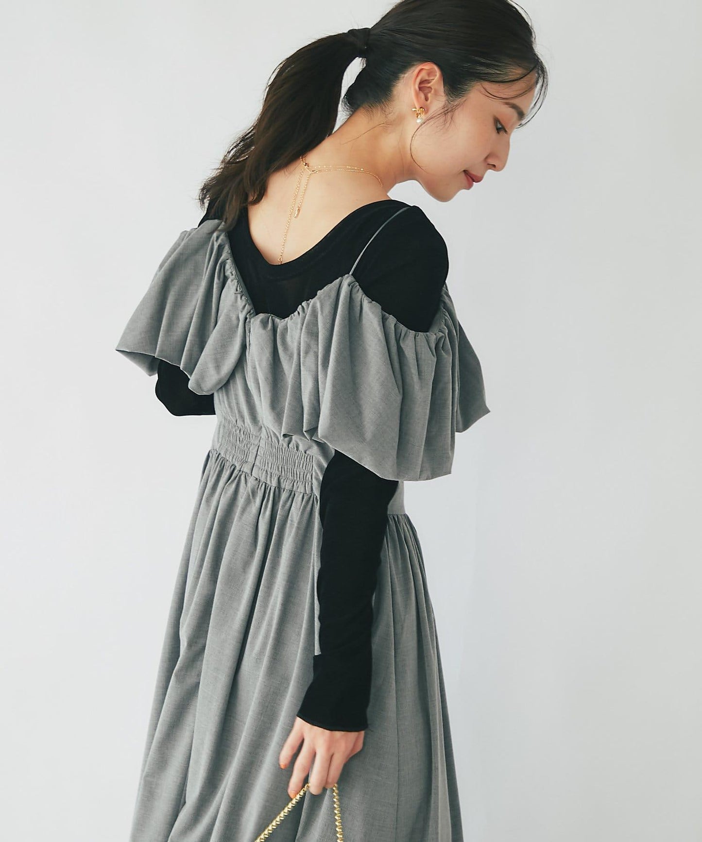 【La boutique BonBon】吊帶開肩連衣裙
