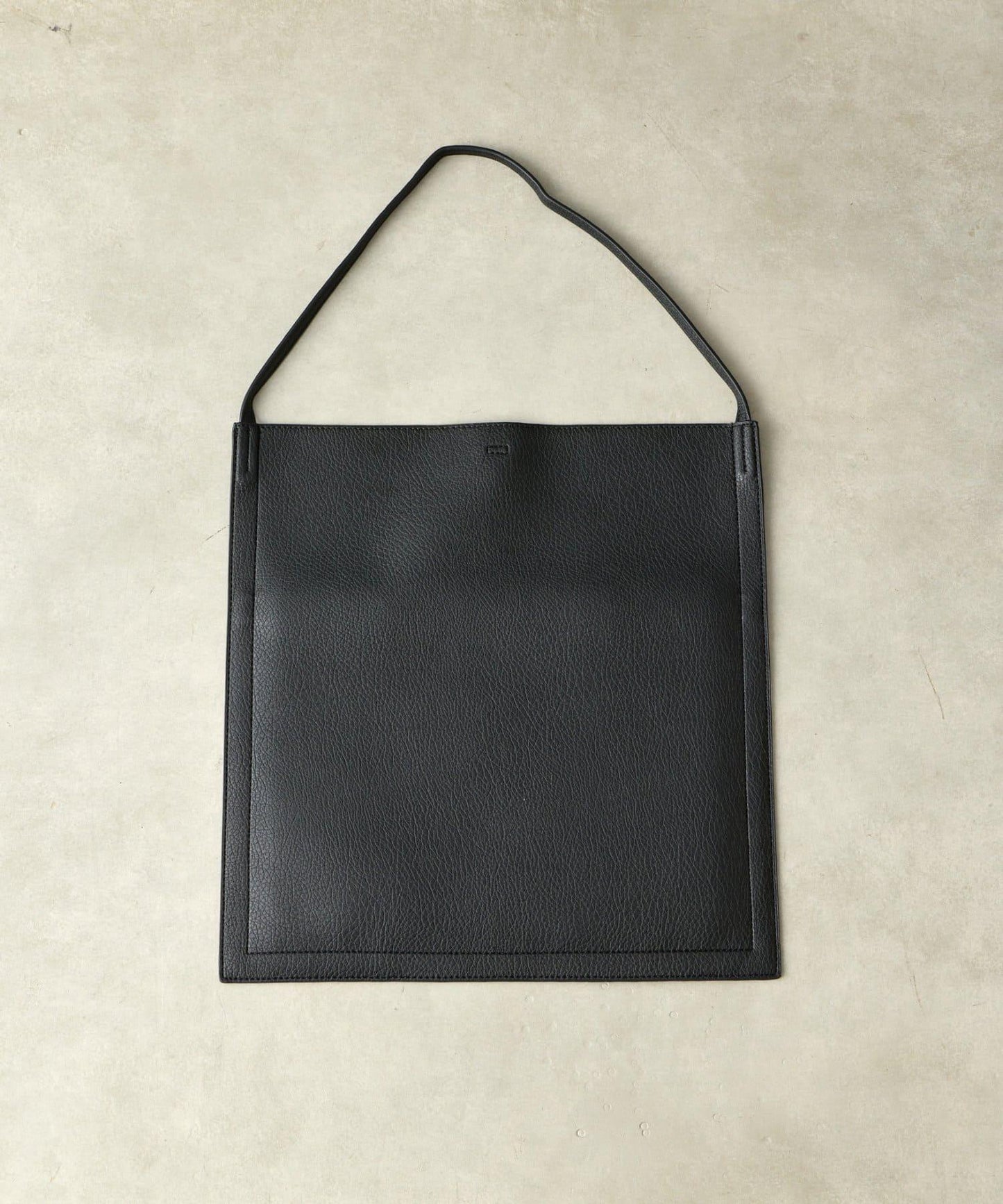 【cache cache カシュカシュ】單手柄方形腋下包