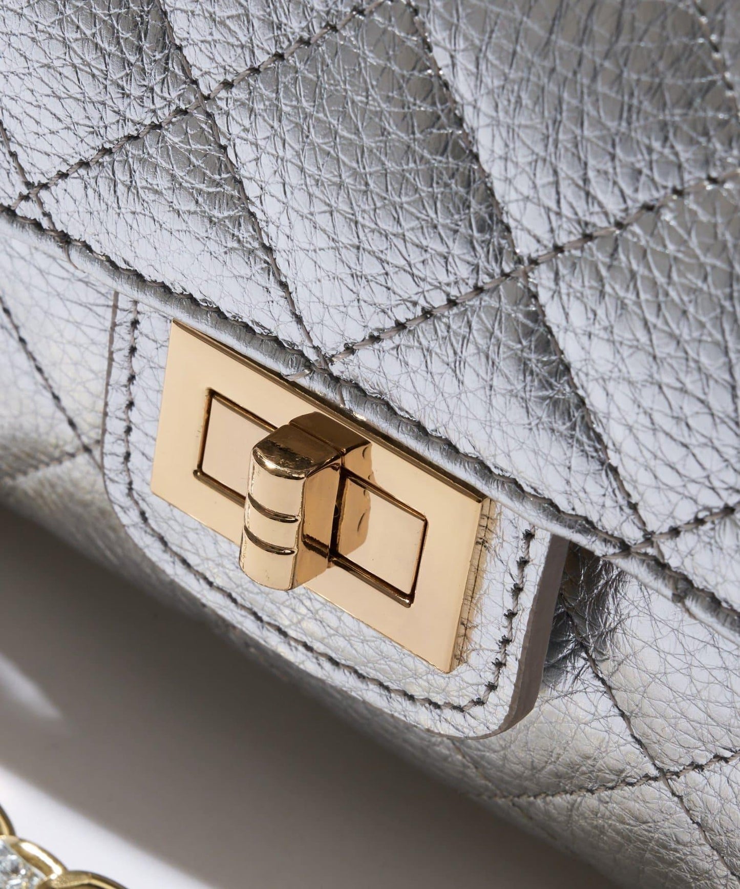 【オウレンティ】菱格鏈條包