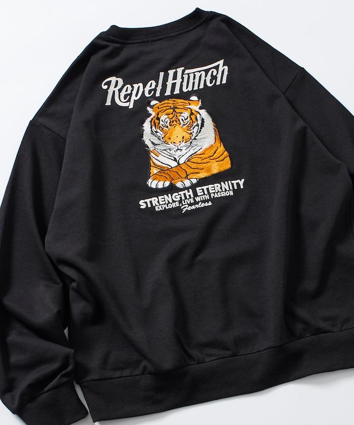 寬鬆版型設計刺繡圓領衛衣 / TIGER