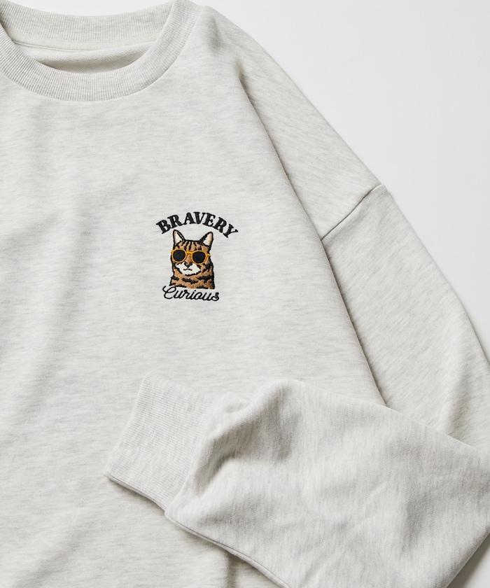 寬鬆版型 單點刺繡 圓領衛衣 / BRAVERY