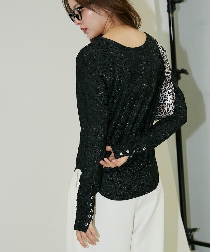 袖釦開口U領亮絲上衣