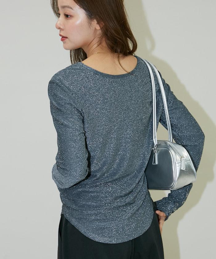 袖釦開口U領亮絲上衣