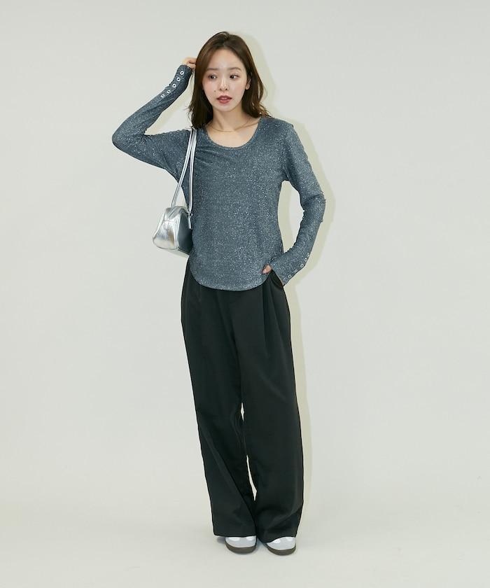 袖釦開口U領亮絲上衣