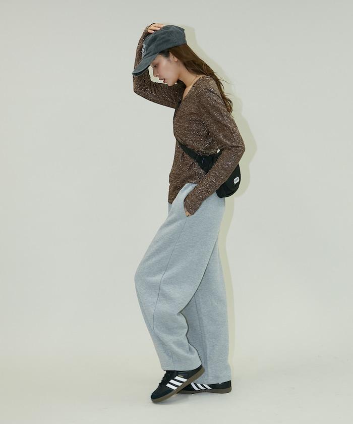 袖釦開口U領亮絲上衣