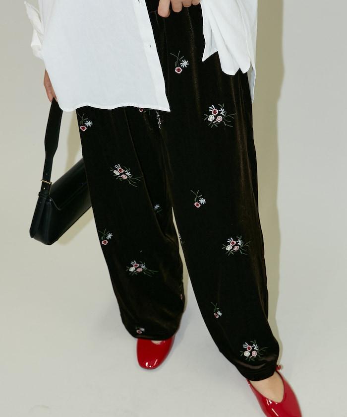 花卉刺繡天鵝絨休閒褲