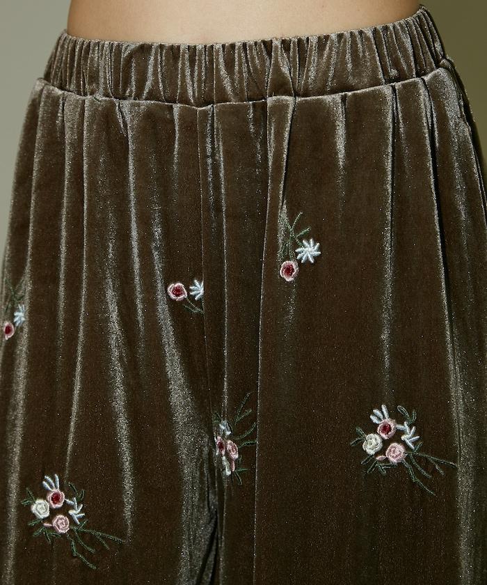 花卉刺繡天鵝絨休閒褲