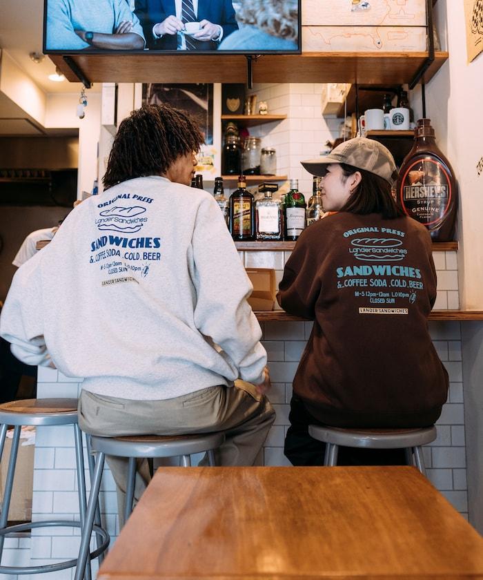 LANDER SANDWICHES×FREAK'S STORE/蘭德爾 特別款 寬鬆版型 背部印花 圓領衛衣