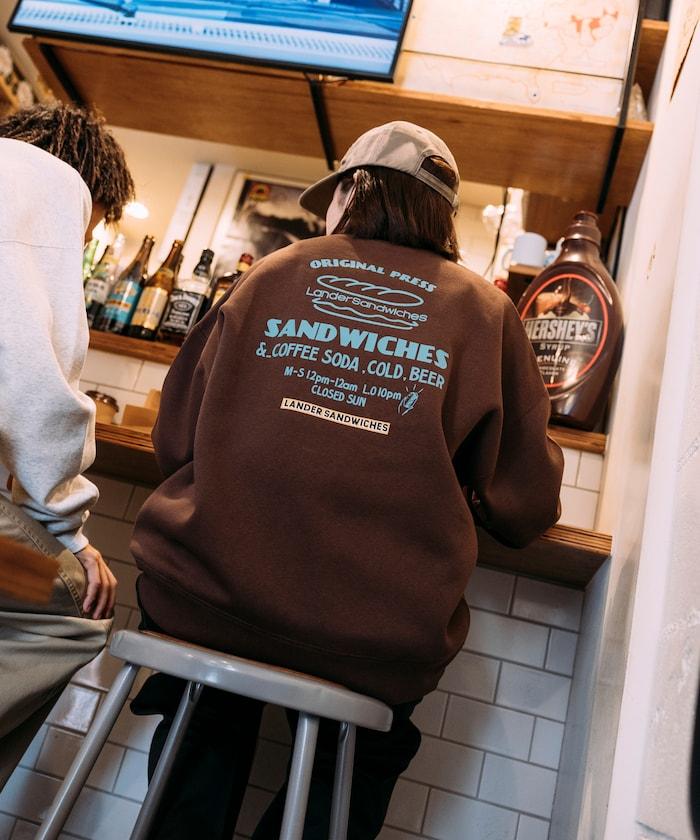 LANDER SANDWICHES×FREAK'S STORE/蘭德爾 特別款 寬鬆版型 背部印花 圓領衛衣