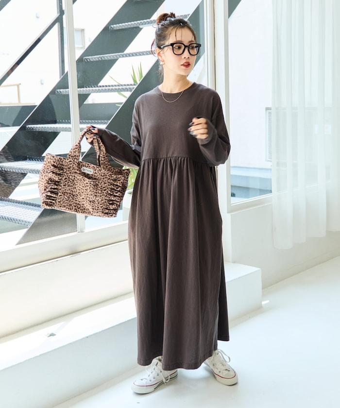 高腰褶皺拼接連衣裙