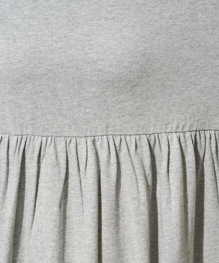 高腰褶皺拼接連衣裙