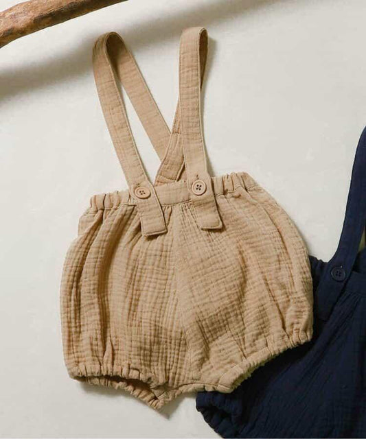 可愛揹帶燈籠褲