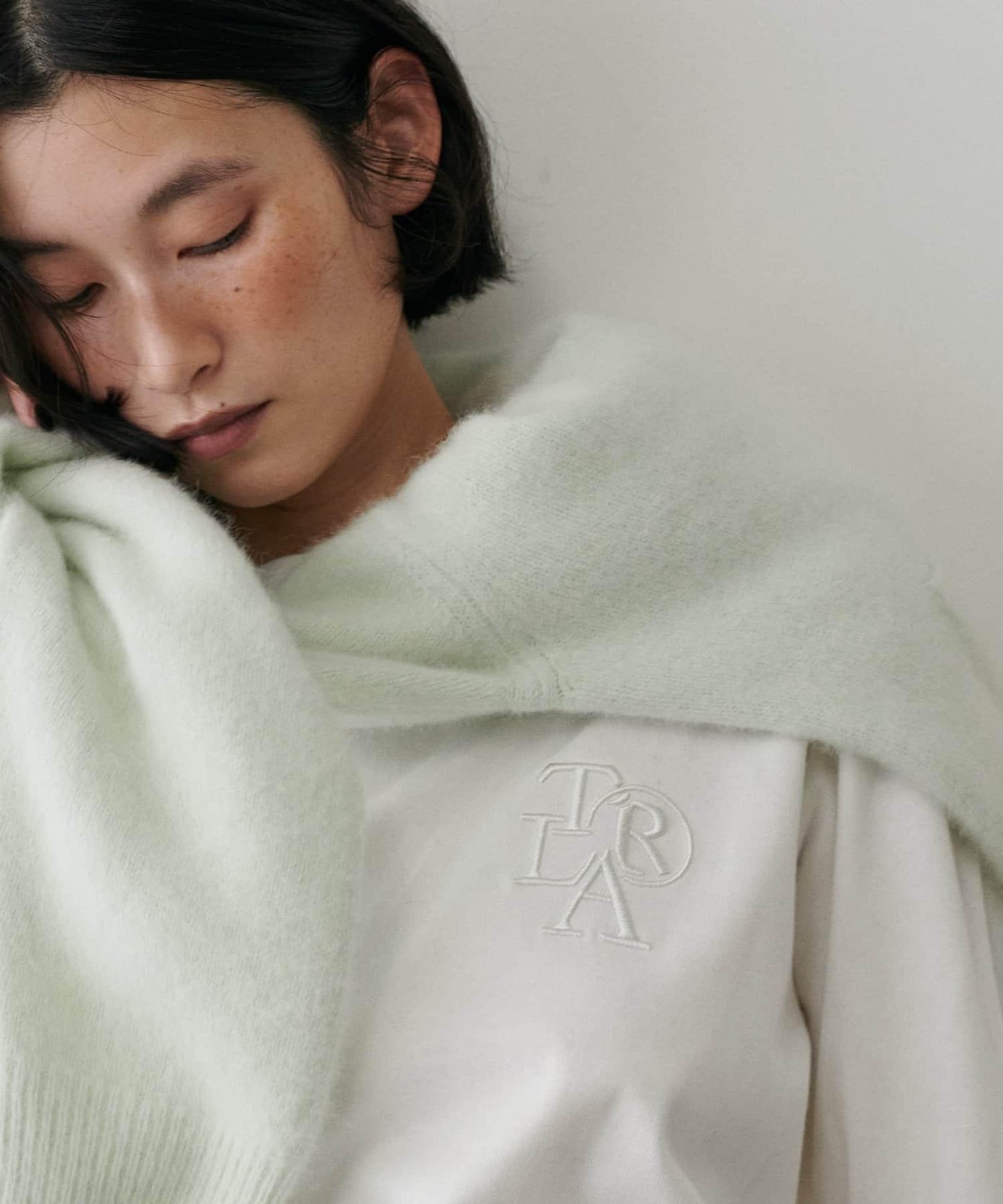 加厚小標刺繡長袖T恤
