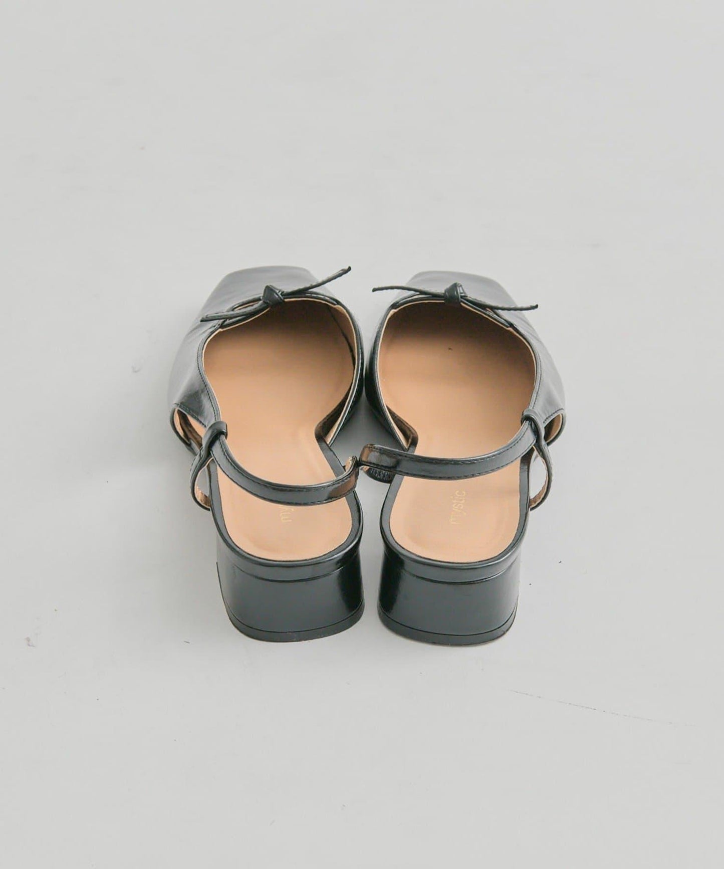 方頭蝴蝶結女式高跟鞋