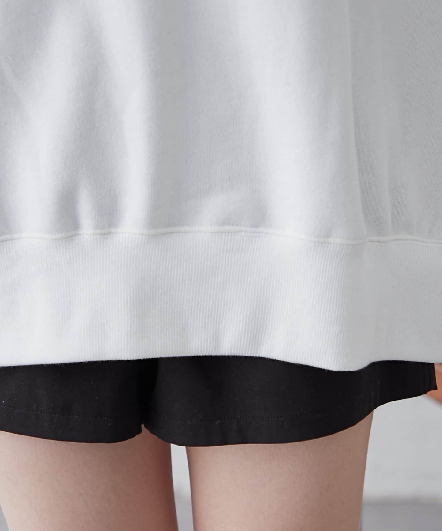 【NUNIFE / 長銷單品】金箔印花套頭衫