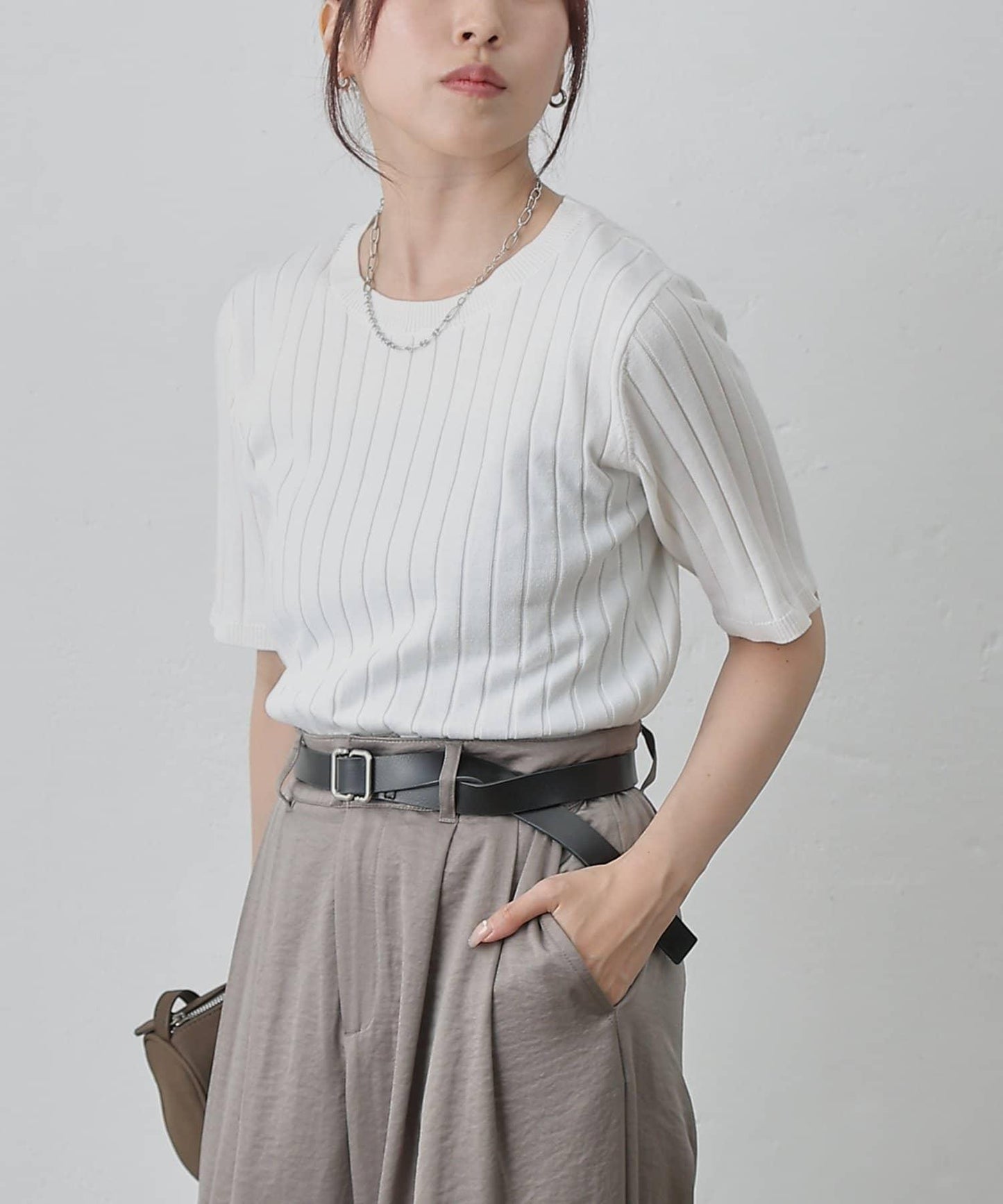 【AW】寬條紋針織短袖修身上衣