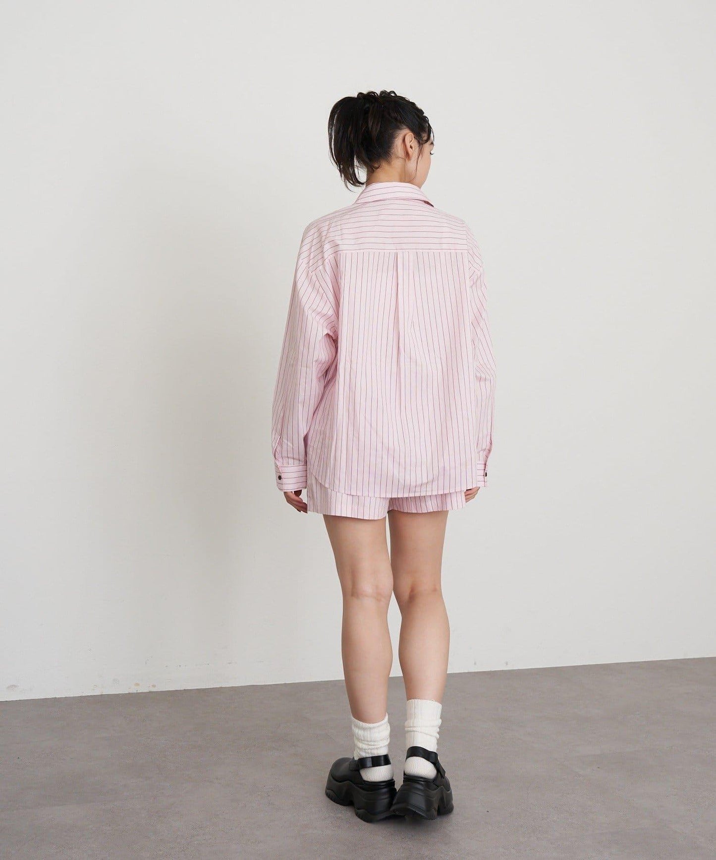 【套裝可搭配】胸部刺繡寬鬆襯衫