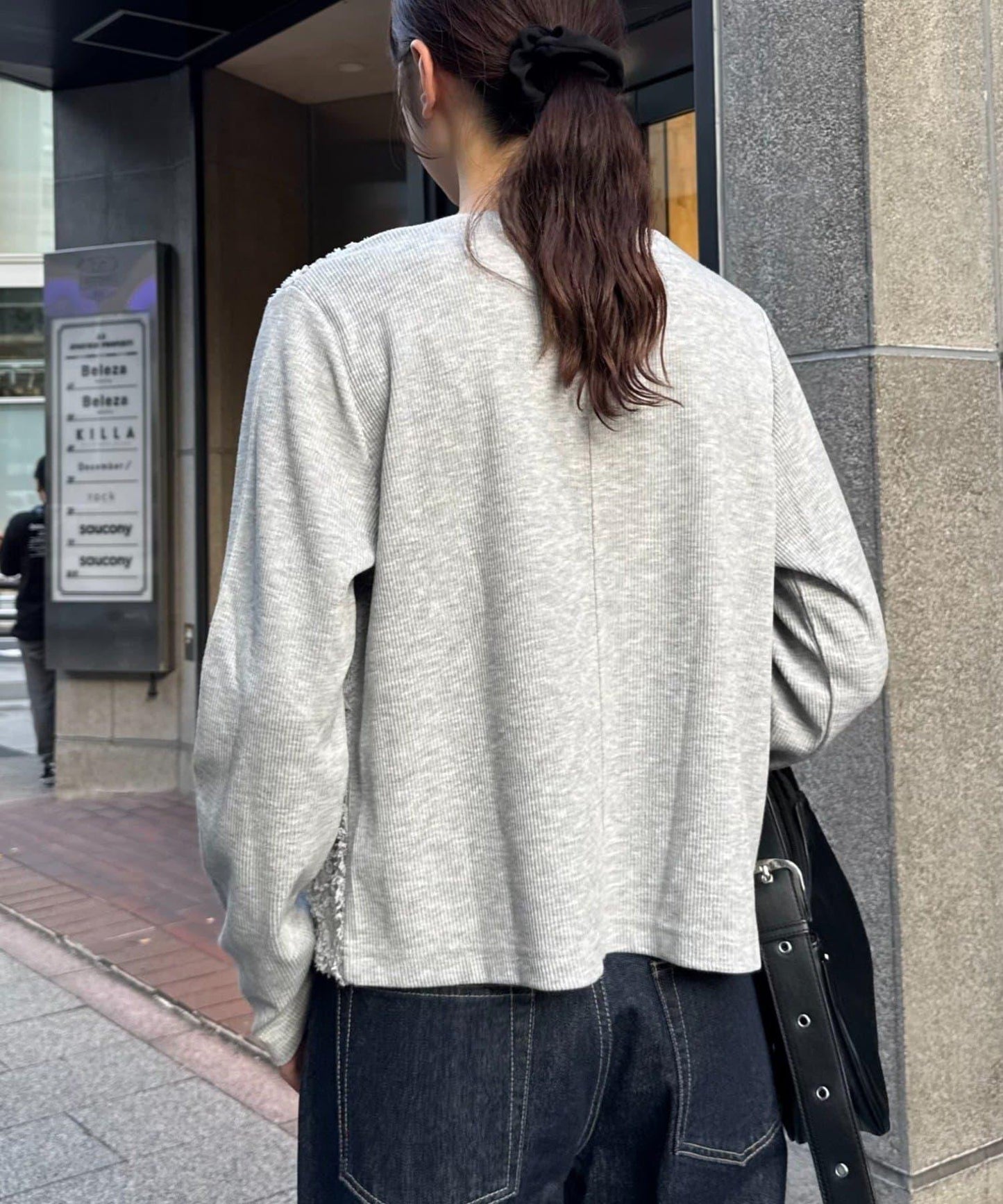蕾絲拼接羅紋按扣開衫