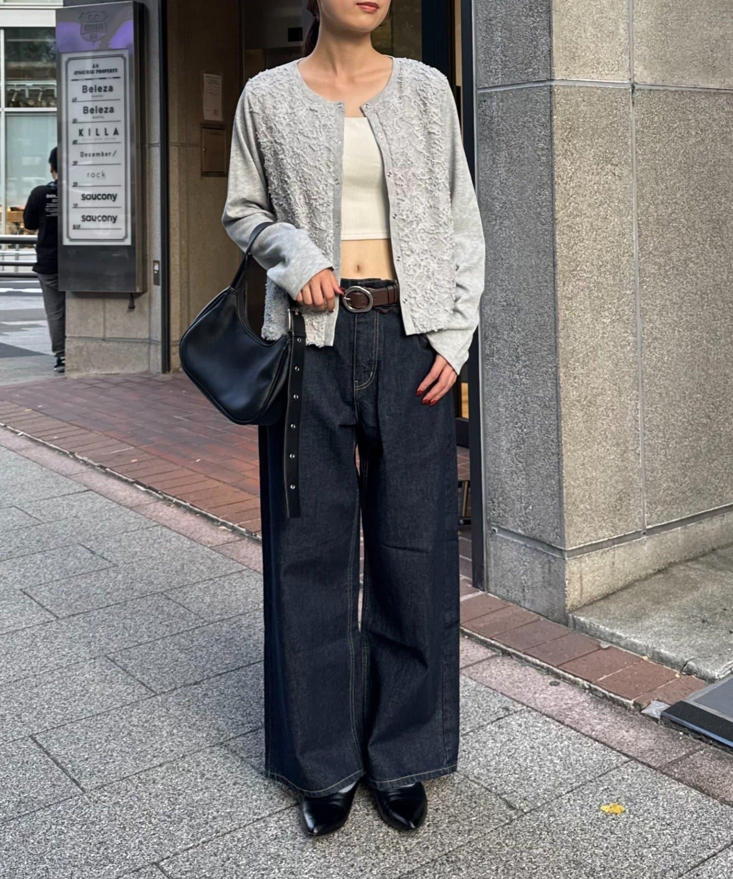 蕾絲拼接羅紋按扣開衫