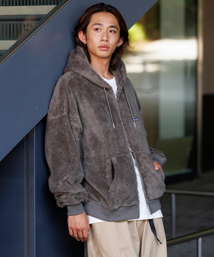 寬鬆版型 單點裝飾 長絨絨面拉鍊連帽衫