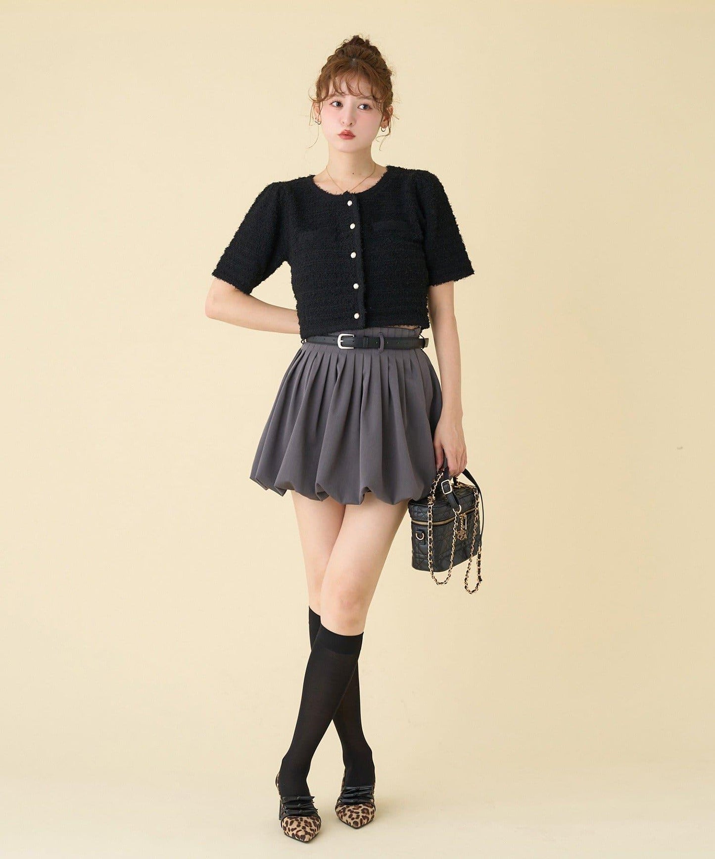 帶腰帶百褶泡泡迷你裙