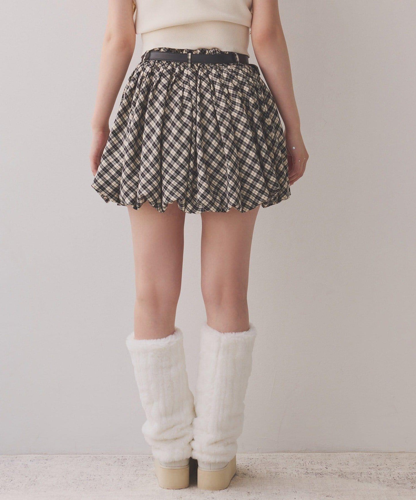 帶腰帶百褶泡泡迷你裙