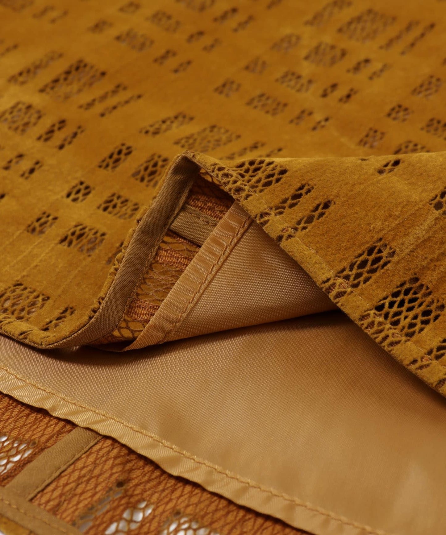 植絨蕾絲半身裙