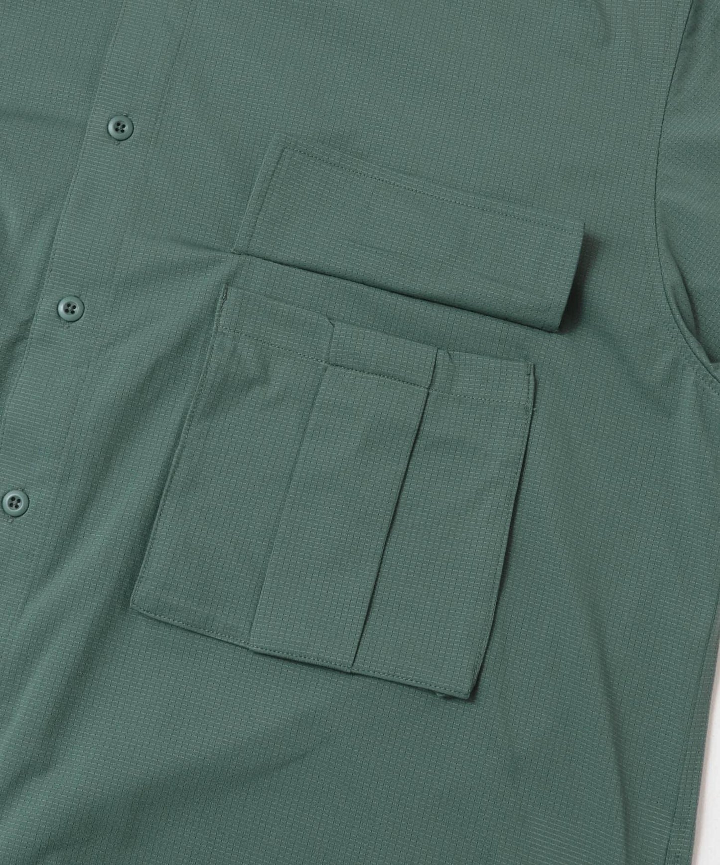 波點網紗雙口袋長袖襯衫